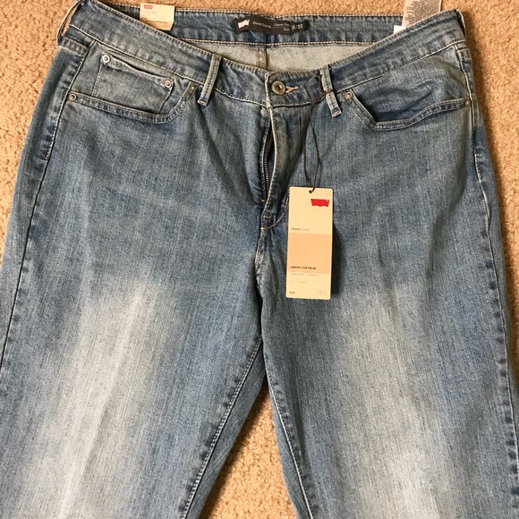 Women’s Levi’s Curvy Boot Cut Jeans Size 16/33 - Picture 8 of 8
